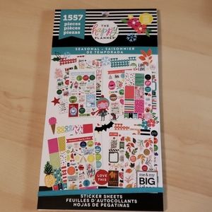 MAMBI Happy Planner Seasonal Sticker Book * LAST ONE*